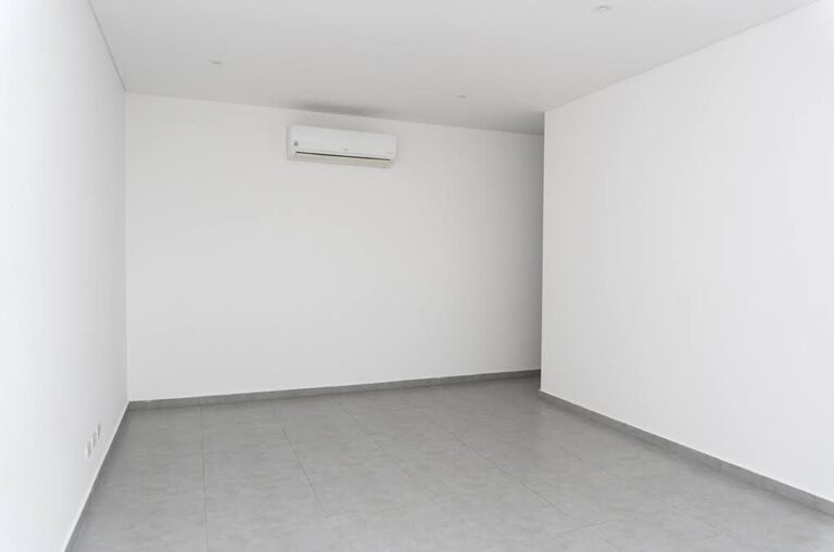 Apartamento 702 en el Edificio Portovela - foto 3