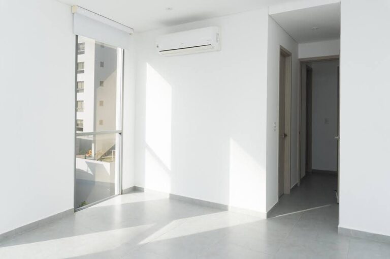 Apartamento 702 en el Edificio Portovela - foto 9