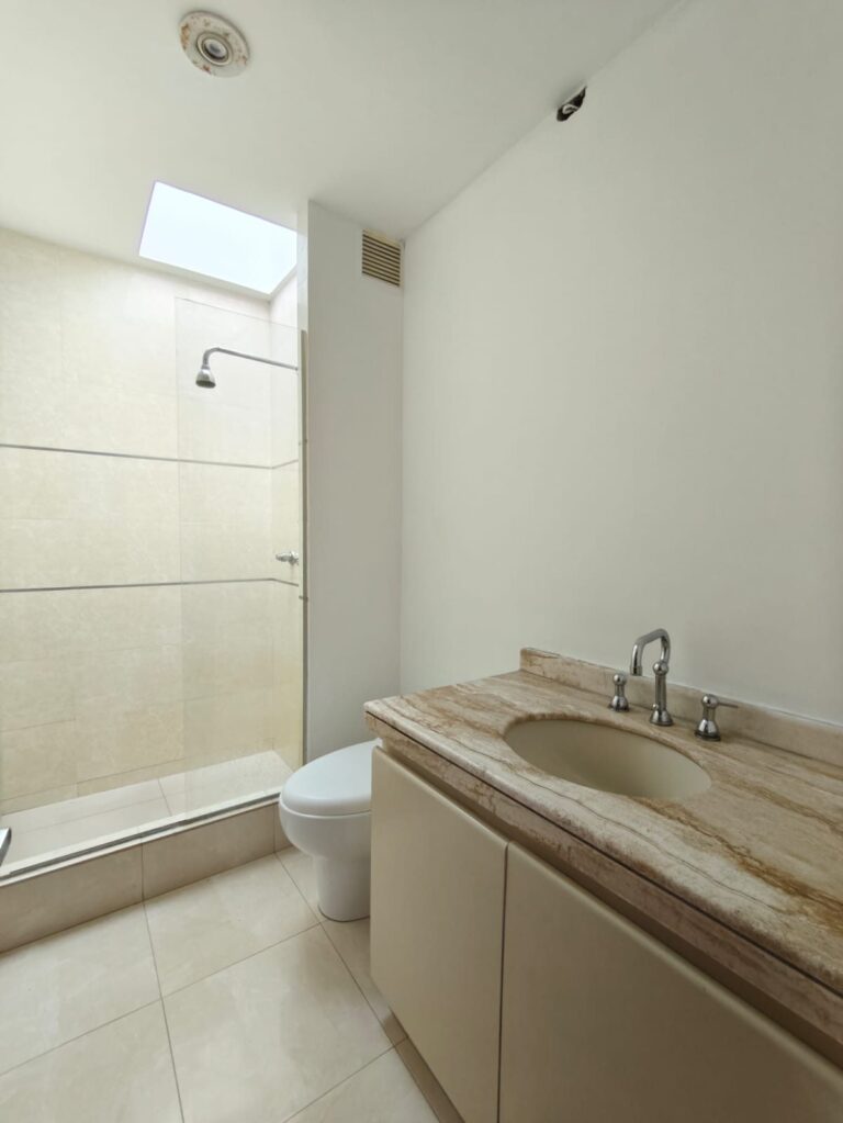 Apartamento en Altos de Suba - foto 2