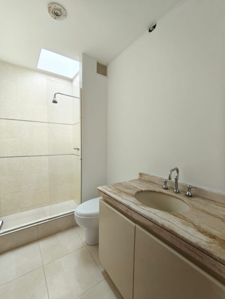 Apartamento en Altos de Suba - foto 2