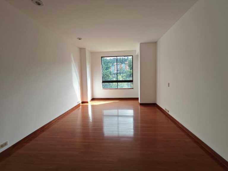 Apartamento en Altos de Suba - foto 4