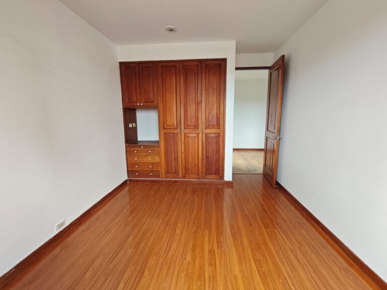 Apartamento en Altos de Suba - foto 5