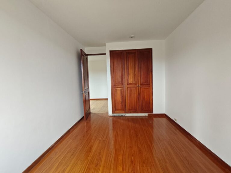 Apartamento en Altos de Suba - foto 6
