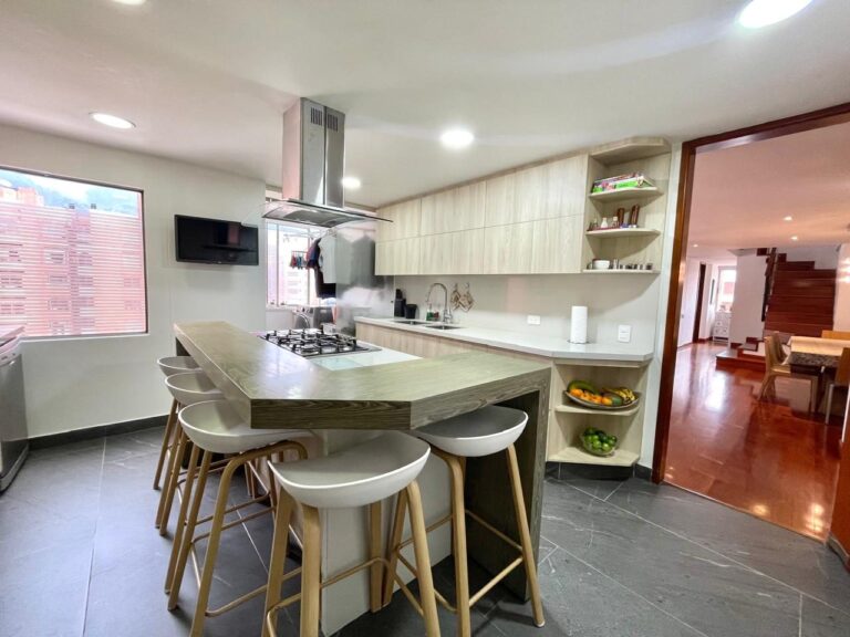 Penthouse duplex en Santa Ana del Bosque - foto 1
